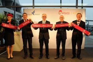 01.12.2014 - Minister Hermann nahm heute teil an der Auftaktveranstaltung zum ersten Flug der Air Berlin Stuttgart - Abu Dhabi.