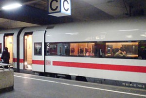 320px-Intercity_coach_Duesseldorf