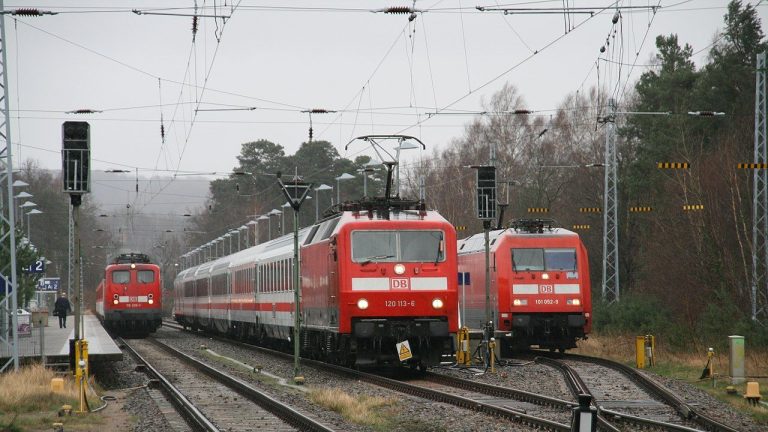 100 Prozent Ökostrom für Regionalzüge