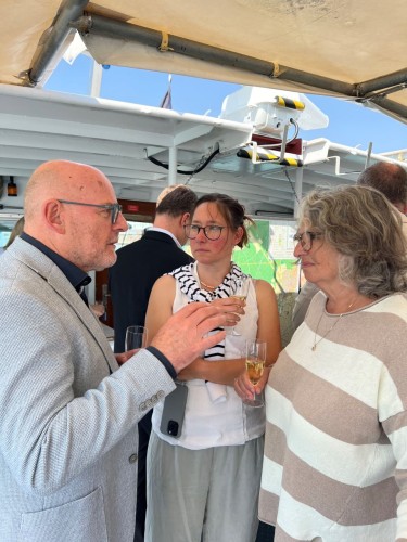 Mannheim - Minister Hermann im Gespräch mit Alice Van Scoter (Grüne Mannheim) und Gabriele Baier (GR Mannheim)